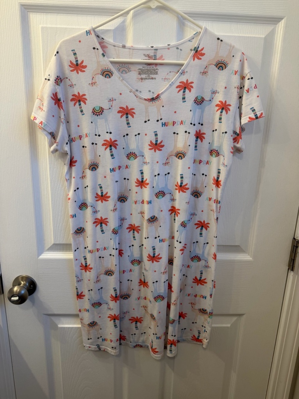 Secret Treasures Sleepwear White V-Neck Nightgown